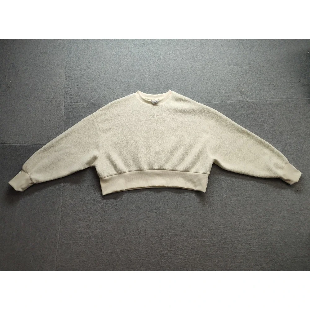 Nike Women Sweatshirt XS Cream 100% Polyester Crew Neck Long Sleeve Pullover